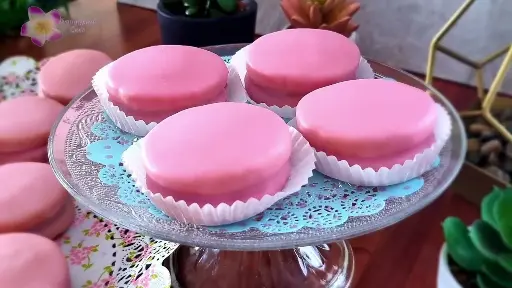 Pastry Workshop: Gâteaux Piments, Napolitains, or Bonbons Coco